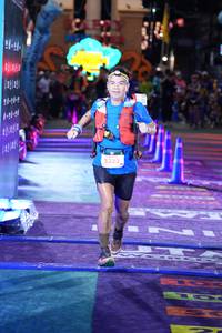 BIB: 5323
                            <button type="button" onclick="openModal(26240891)" class="btn btn-primary btn-sm float-right btn-popup" data-toggle="modal" data-target=".modal-high-quality">
                        <i class="fas fa-shopping-cart"></i> Add to Cart
                    </button>
                                            <button type="button" onclick="isThisMe(26240891, true)" class="btn btn-success btn-sm float-right btn-popup btn-isme hidden" data-toggle="tooltip" data-placement="bottom" title="นี่คือรูปของคุณใช่ไหม คลิกที่นี่เพื่อเอาเข้าอัลบั้ม">
                        <i class="fas fa-plus"></i> Add to album
                    </button>
                    <button type="button" onclick="isThisMe(26240891, false)" class="btn btn-warning btn-sm float-right btn-popup btn-isnotme hidden">
                        <i class="fas fa-ban"></i> Remove from album
                    </button>